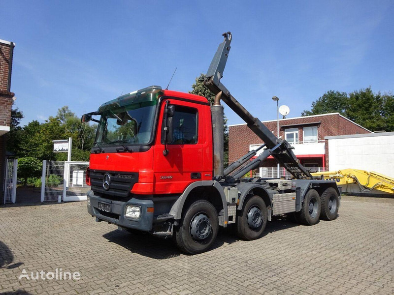 Mercedes-Benz Actros 3246 - Hook lift truck - Hákový nosič kontejnerů: obrázek 2 Mercedes-Benz Actros 3246 - Hook lift truck - Hákový nosič kontejnerů: obrázek 2