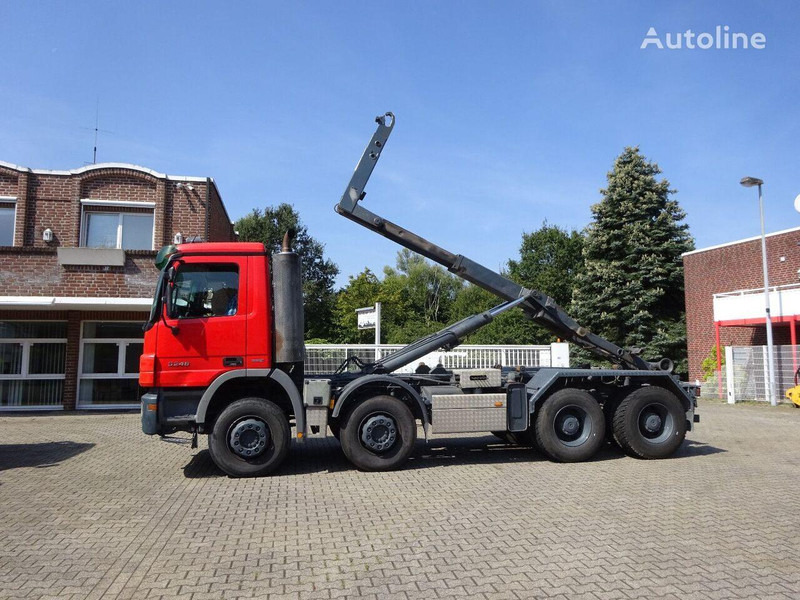 Mercedes-Benz Actros 3246 - Hook lift truck - Hákový nosič kontejnerů: obrázek 3 Mercedes-Benz Actros 3246 - Hook lift truck - Hákový nosič kontejnerů: obrázek 3