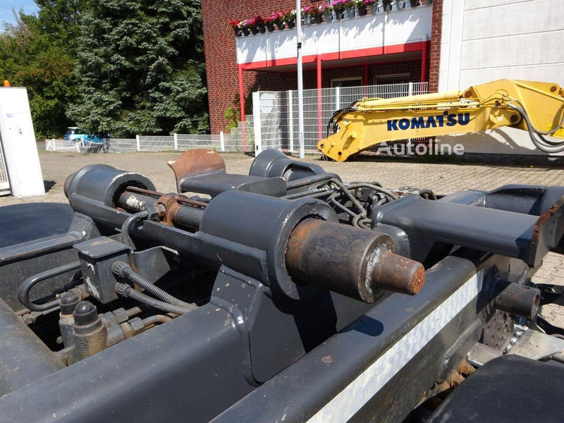 Mercedes-Benz Antos 2532 - Hook lift truck leasing Mercedes-Benz Antos 2532 - Hook lift truck: obrázek 14