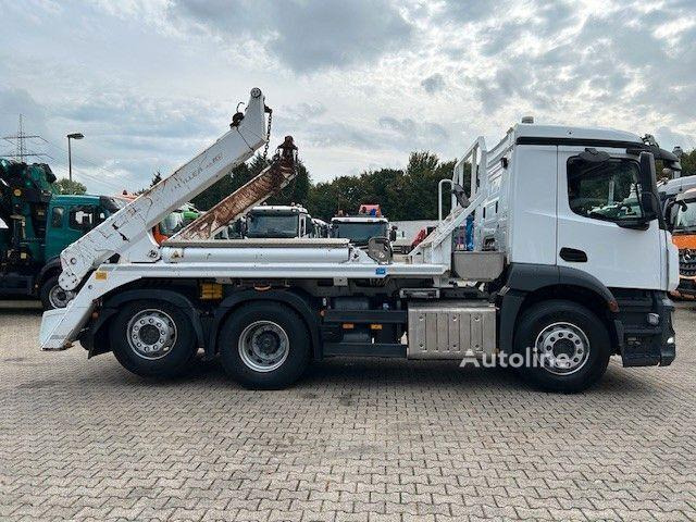 Mercedes-Benz Antos 2543 - Ramenový nosič kontajnerov: obrázek 4 Mercedes-Benz Antos 2543 - Ramenový nosič kontajnerov: obrázek 4