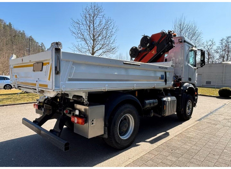 Mercedes-Benz Arocs 1840 - 3 way tipper truck + crane - Sklápěč, Auto s hydraulickou rukou: obrázek 3 Mercedes-Benz Arocs 1840 - 3 way tipper truck + crane - Sklápěč, Auto s hydraulickou rukou: obrázek 3