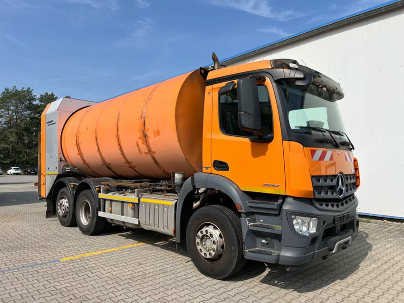 Mercedes-Benz Arocs 2533 - Garbage truck - Vůz na odvoz odpadků: obrázek 2 Mercedes-Benz Arocs 2533 - Garbage truck - Vůz na odvoz odpadků: obrázek 2