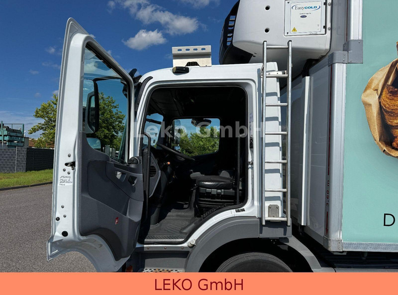Chladírenský nákladní automobil Mercedes-Benz Atego 1222: obrázek 17 Chladírenský nákladní automobil Mercedes-Benz Atego 1222: obrázek 17