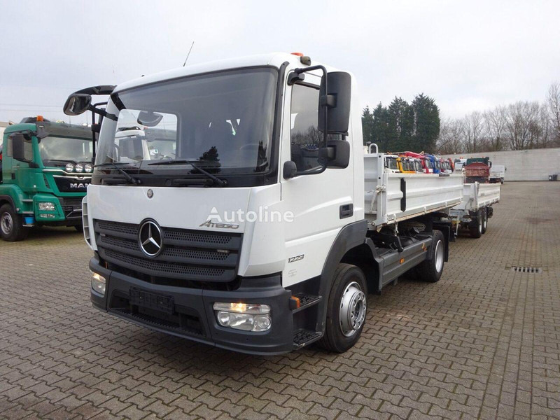 Mercedes-Benz Atego 1223 - 3 way tipper+semi-trailer - Sklápěč: obrázek 1 Mercedes-Benz Atego 1223 - 3 way tipper+semi-trailer - Sklápěč: obrázek 1