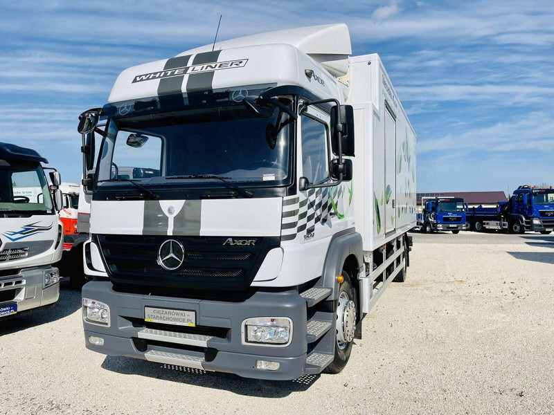 Mercedes-Benz Axor 1824 - Chladírenský nákladní automobil: obrázek 4 Mercedes-Benz Axor 1824 - Chladírenský nákladní automobil: obrázek 4