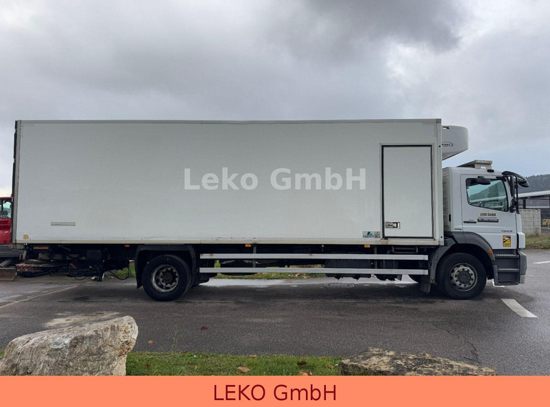 Chladírenský nákladní automobil Mercedes-Benz Axor 1929: obrázek 7