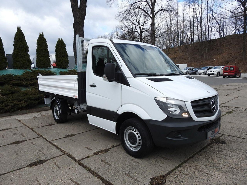 Mercedes-Benz SPRINTER 316 WYWROTKA TRÓJSTRONNA KLIMATYZACJA TEMPOMAT AUTOAM - Dodávka sklápěč: obrázek 4 Mercedes-Benz SPRINTER 316 WYWROTKA TRÓJSTRONNA KLIMATYZACJA TEMPOMAT AUTOAM - Dodávka sklápěč: obrázek 4