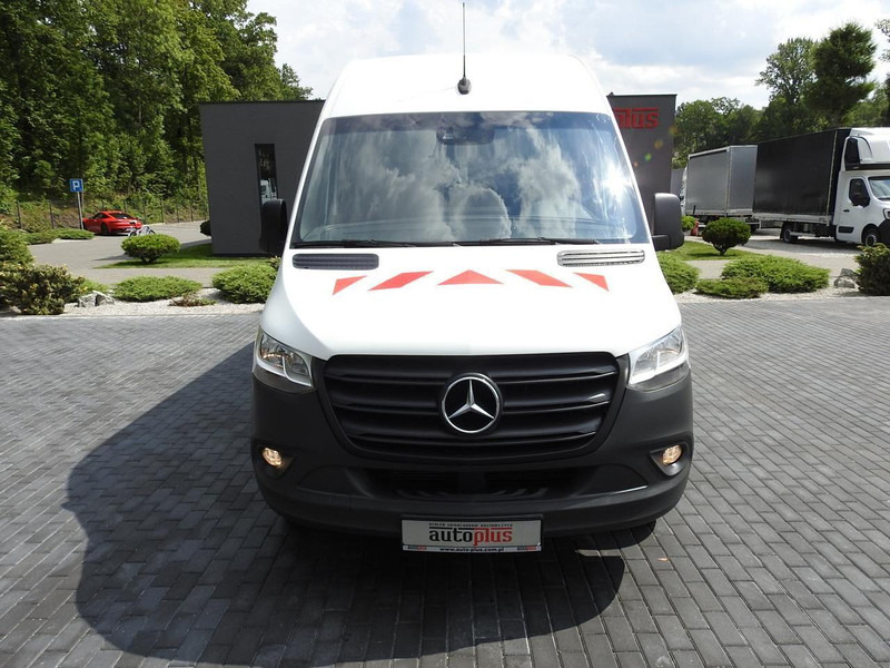Mercedes-Benz SPRINTER FURGON BRYGADÓWKA 5 MIEJSC TEMPOMAT NAWIGACJA KLIMATYZ - Minibus, Mikrobus: obrázek 5 Mercedes-Benz SPRINTER FURGON BRYGADÓWKA 5 MIEJSC TEMPOMAT NAWIGACJA KLIMATYZ - Minibus, Mikrobus: obrázek 5