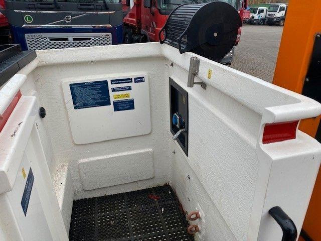 Autoplošina Mercedes-Benz Sprinter 516 CDI Hebebuehne Palfinger PD140V: obrázek 13