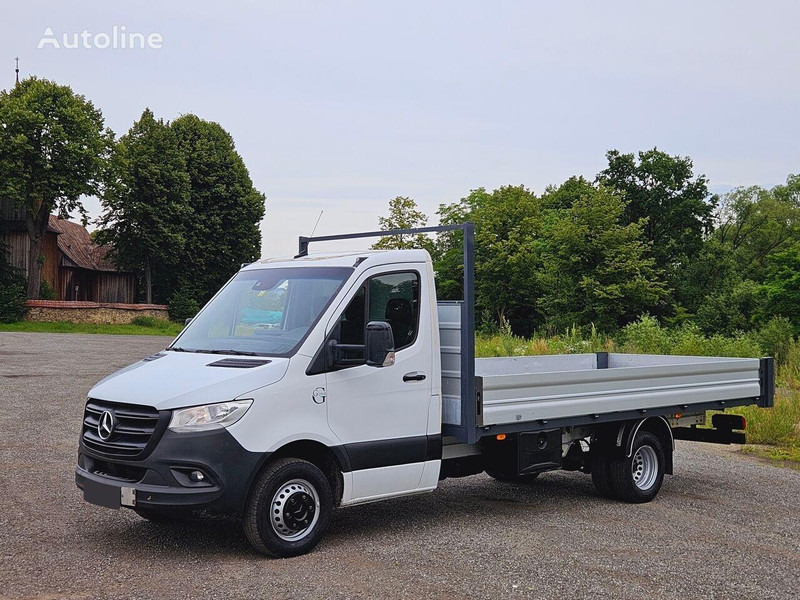 Mercedes-Benz Sprinter 519 CDI Flatbed - Nákladní automobil valníkový/ Plošinový: obrázek 1 Mercedes-Benz Sprinter 519 CDI Flatbed - Nákladní automobil valníkový/ Plošinový: obrázek 1