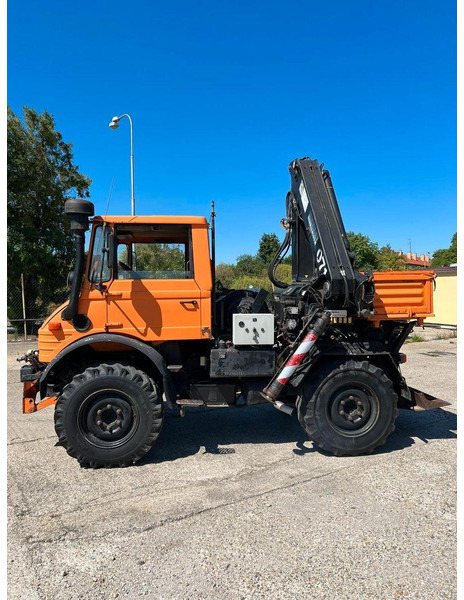 Mercedes-Benz UNIMOG - Jednoosý traktor: obrázek 5 Mercedes-Benz UNIMOG - Jednoosý traktor: obrázek 5