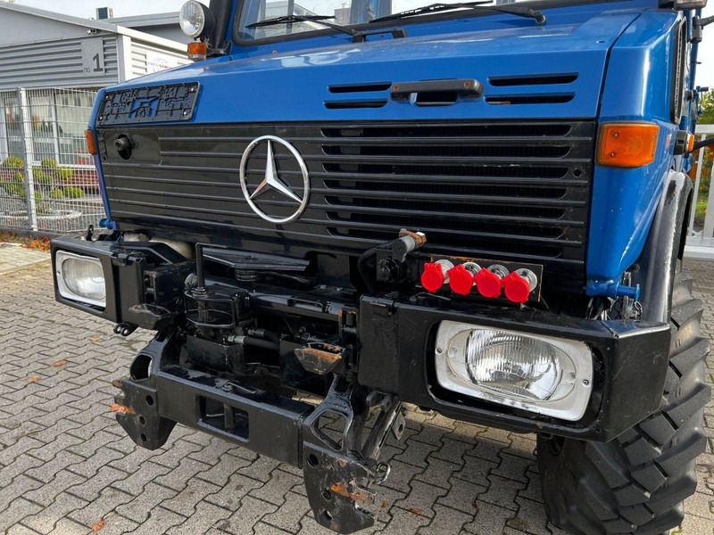 Mercedes-Benz Unimog 427 Platós hókotrócs - Jednoosý traktor: obrázek 4 Mercedes-Benz Unimog 427 Platós hókotrócs - Jednoosý traktor: obrázek 4