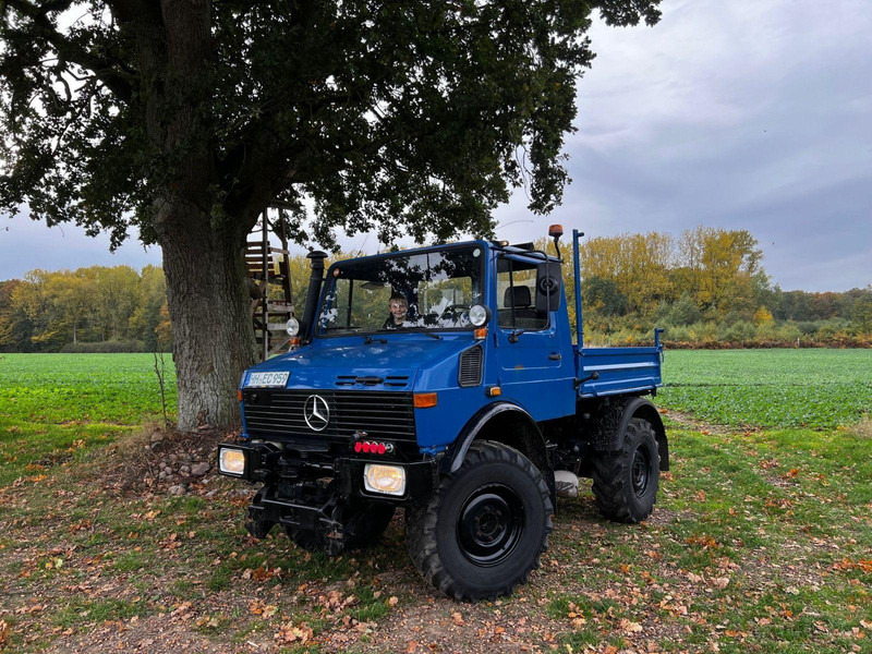 Mercedes-Benz Unimog 427 Platós hókotrócs - Jednoosý traktor: obrázek 2 Mercedes-Benz Unimog 427 Platós hókotrócs - Jednoosý traktor: obrázek 2