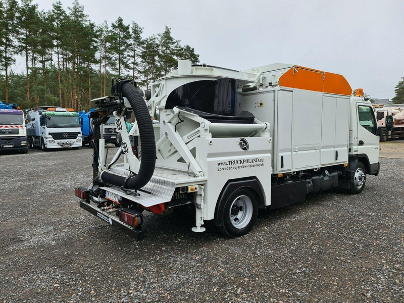 Mitsubishi CANTER Szippantóskocsi - Čistič odpadových jam: obrázek 5 Mitsubishi CANTER Szippantóskocsi - Čistič odpadových jam: obrázek 5