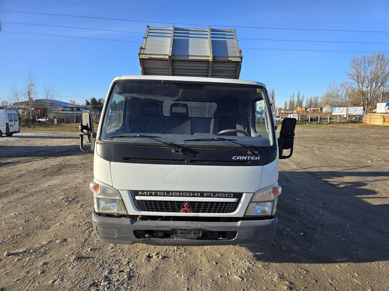 Mitsubishi Canter Fuso 3,0 d - 3 sided Tipper - Dodávka sklápěč: obrázek 3 Mitsubishi Canter Fuso 3,0 d - 3 sided Tipper - Dodávka sklápěč: obrázek 3