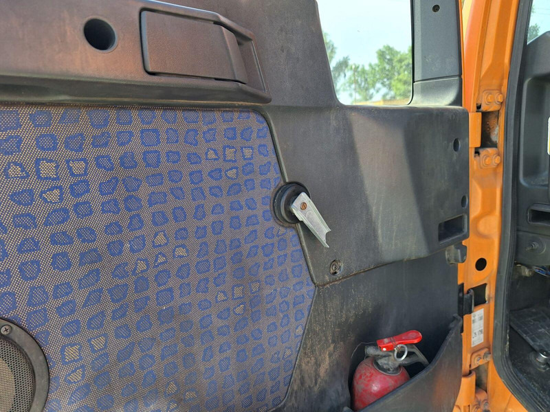 Nákladní auto, Auto s hydraulickou rukou MAN 18.264 - Ruthmann Lifting Basket 34m: obrázek 15