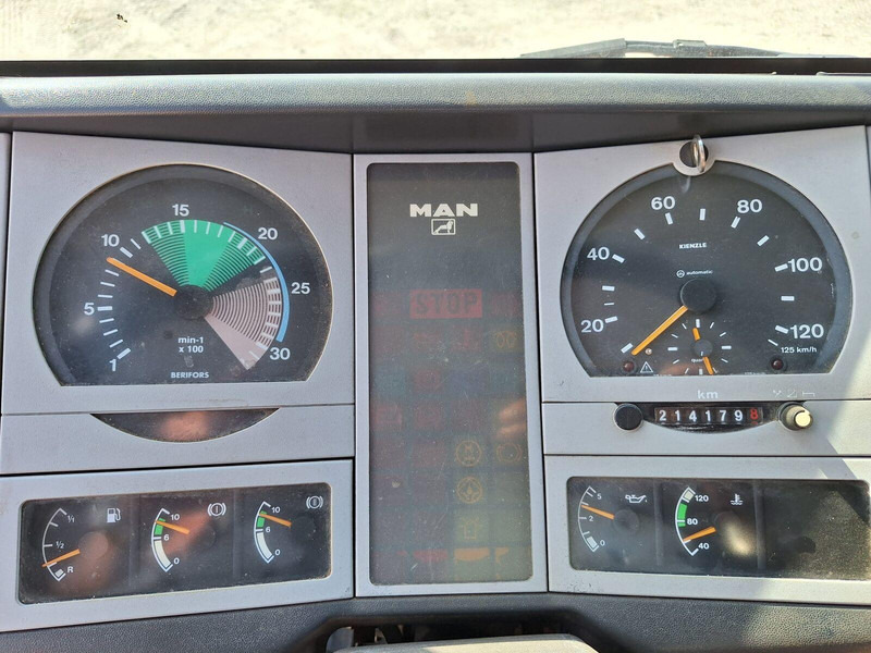 Nákladní auto, Auto s hydraulickou rukou MAN 18.264 - Ruthmann Lifting Basket 34m: obrázek 11