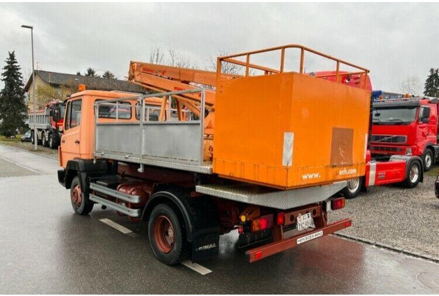 Mercedes-Benz 709 Bucket truck Wumag 14 m - Nákladní auto, Auto s hydraulickou rukou: obrázek 3 Mercedes-Benz 709 Bucket truck Wumag 14 m - Nákladní auto, Auto s hydraulickou rukou: obrázek 3