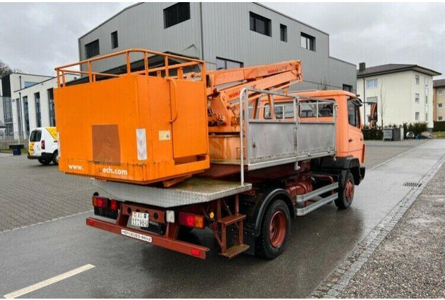 Mercedes-Benz 709 Bucket truck Wumag 14 m - Nákladní auto, Auto s hydraulickou rukou: obrázek 4 Mercedes-Benz 709 Bucket truck Wumag 14 m - Nákladní auto, Auto s hydraulickou rukou: obrázek 4