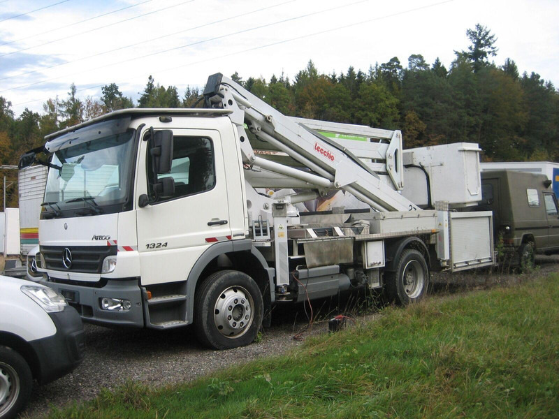 Mercedes-Benz Atego 1324 Bucket truck - Tecchio 27 m - Nákladní auto, Auto s hydraulickou rukou: obrázek 1 Mercedes-Benz Atego 1324 Bucket truck - Tecchio 27 m - Nákladní auto, Auto s hydraulickou rukou: obrázek 1