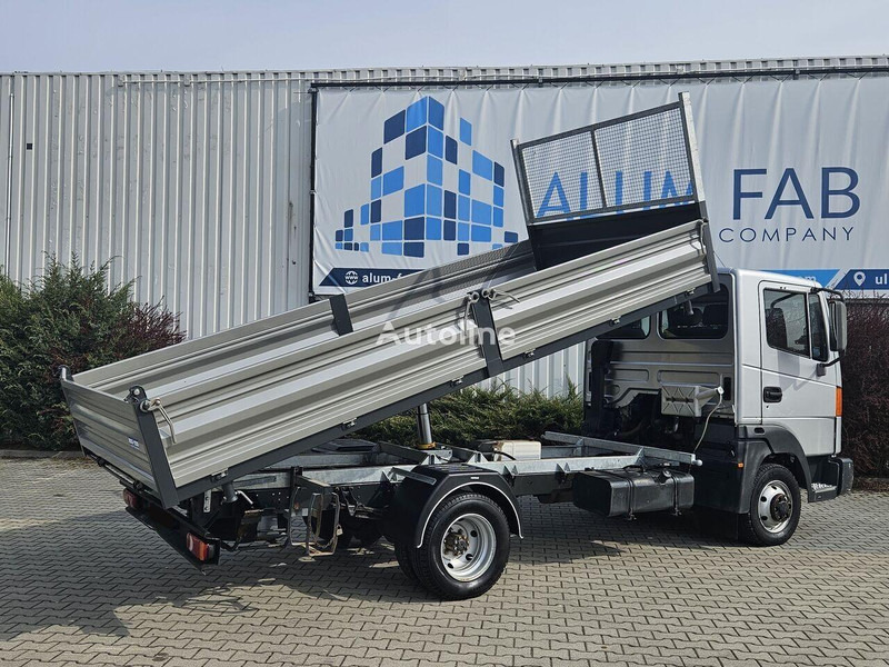 Nissan Atleon 35.110 3 way tipper - Dodávka sklápěč: obrázek 5 Nissan Atleon 35.110 3 way tipper - Dodávka sklápěč: obrázek 5