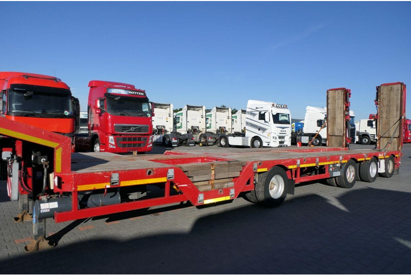 Nooteboom NISKOPODWOZIE LAWETA / 4 OSIOWA / DMC: 73500 KG / NAJAZDY HYDRAU - Podvalníkový návěs: obrázek 5 Nooteboom NISKOPODWOZIE LAWETA / 4 OSIOWA / DMC: 73500 KG / NAJAZDY HYDRAU - Podvalníkový návěs: obrázek 5