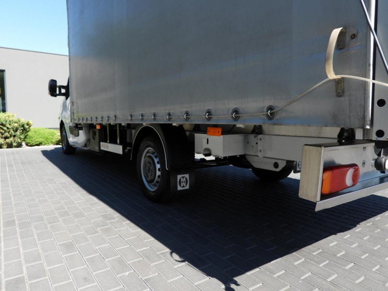 Plachtová dodávka Renault Master: obrázek 16 Plachtová dodávka Renault Master: obrázek 16