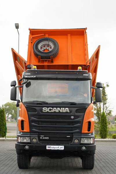 Scania G 440 / 6x6 / WYWROTKA TRZY-STRONNA / 2X HYDROBURTA / BOARDMATIC - Sklápěč: obrázek 2 Scania G 440 / 6x6 / WYWROTKA TRZY-STRONNA / 2X HYDROBURTA / BOARDMATIC - Sklápěč: obrázek 2