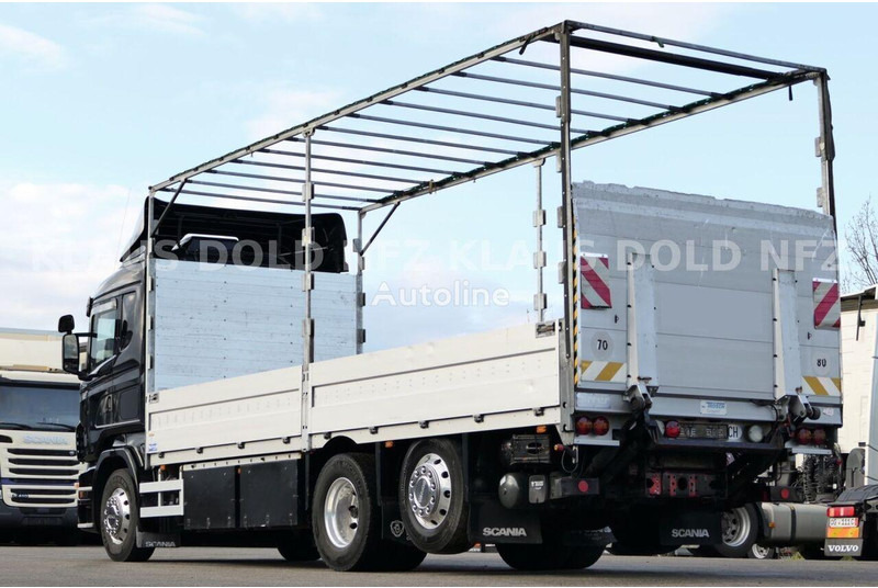 Scania R 580 6x2 Flatbed + Tail lift - Nákladní automobil valníkový/ Plošinový: obrázek 4 Scania R 580 6x2 Flatbed + Tail lift - Nákladní automobil valníkový/ Plošinový: obrázek 4