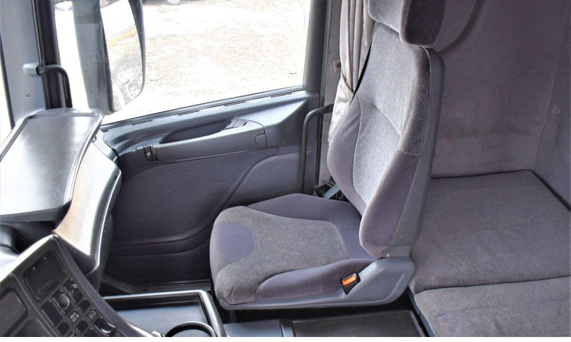 Hákový nosič kontejnerů Scania R124 470 Abrollkipper * 6x2 * Motor Problem: obrázek 9 Hákový nosič kontejnerů Scania R124 470 Abrollkipper * 6x2 * Motor Problem: obrázek 9