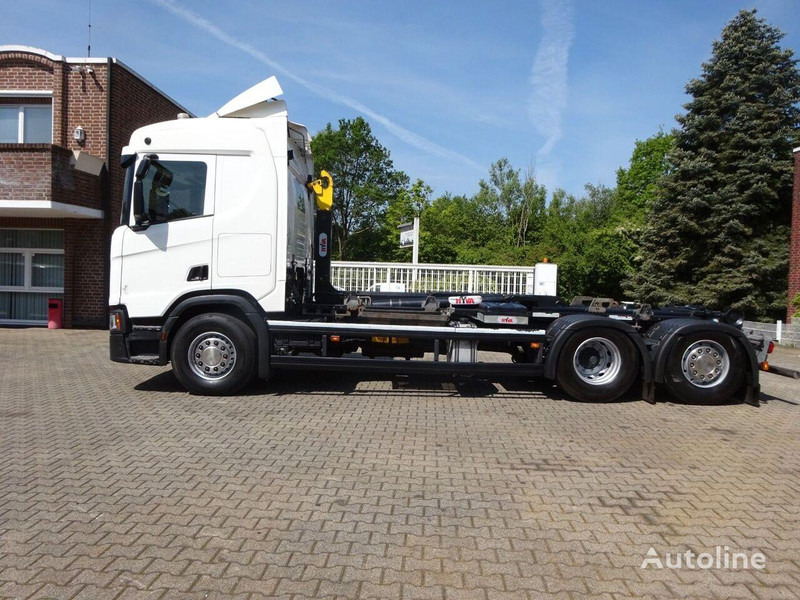 Scania R450 Hook lift truck 6x2 - Hákový nosič kontejnerů: obrázek 4 Scania R450 Hook lift truck 6x2 - Hákový nosič kontejnerů: obrázek 4