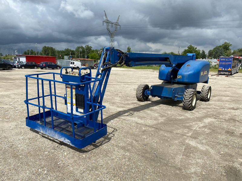 Skyjack SJ40T 4x4 Diesel - Lifting basket - 14m - Pracovní plošina: obrázek 2 Skyjack SJ40T 4x4 Diesel - Lifting basket - 14m - Pracovní plošina: obrázek 2