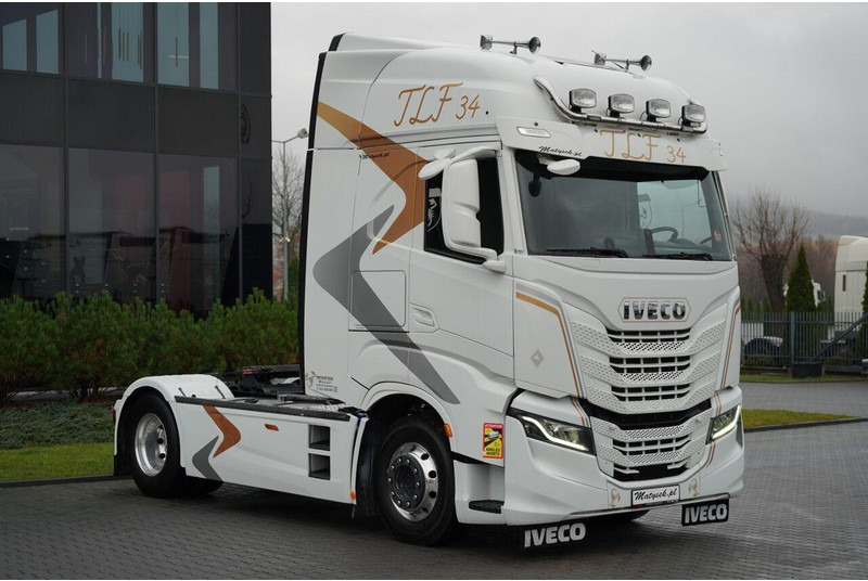 Iveco S-WAY / 530 / RETARDER / I-PARK COOL / FULL AIRMATIC / OPONY 10 - Tahač: obrázek 2 Iveco S-WAY / 530 / RETARDER / I-PARK COOL / FULL AIRMATIC / OPONY 10 - Tahač: obrázek 2