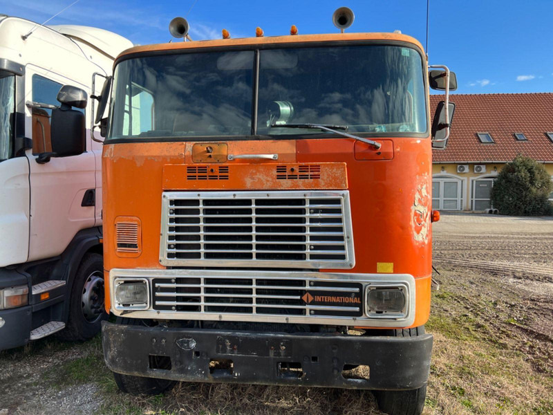 MACK INTERNATIONAL FSG 385 - Tahač: obrázek 2 MACK INTERNATIONAL FSG 385 - Tahač: obrázek 2