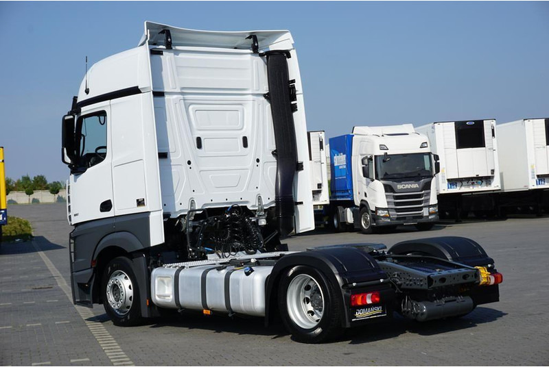 Mercedes-Benz ACTROS / 1851 / EURO 6 / ACC / MEGA / LOW DECK / BIG SPACE - Tahač: obrázek 5 Mercedes-Benz ACTROS / 1851 / EURO 6 / ACC / MEGA / LOW DECK / BIG SPACE - Tahač: obrázek 5