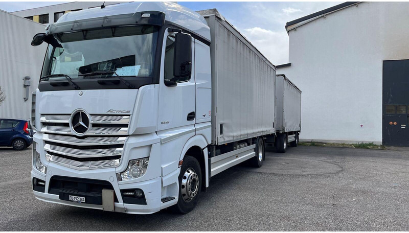 Mercedes-Benz Actros 1845 - Tahač: obrázek 1 Mercedes-Benz Actros 1845 - Tahač: obrázek 1