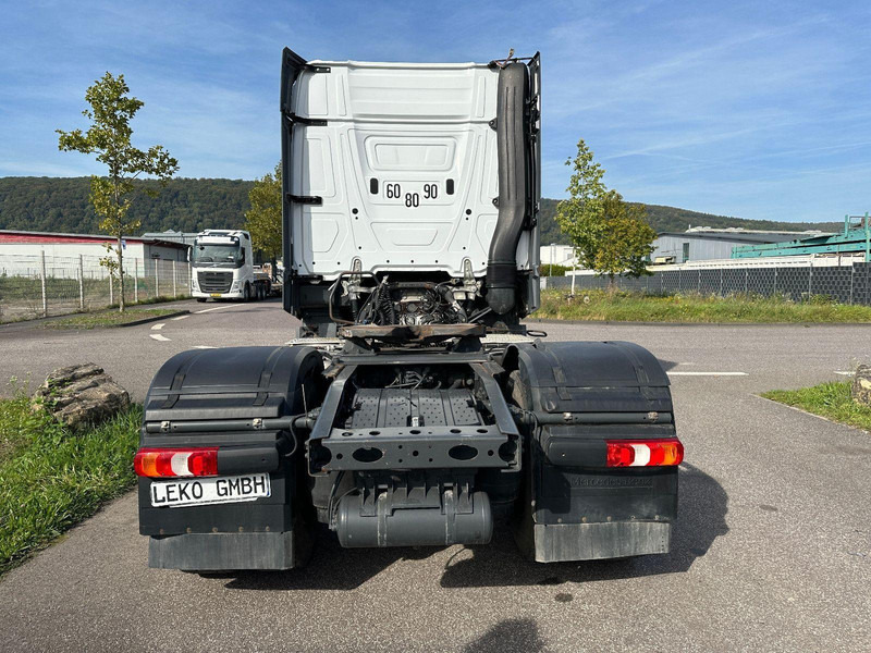Mercedes-Benz Actros 1845 - Tahač: obrázek 5 Mercedes-Benz Actros 1845 - Tahač: obrázek 5