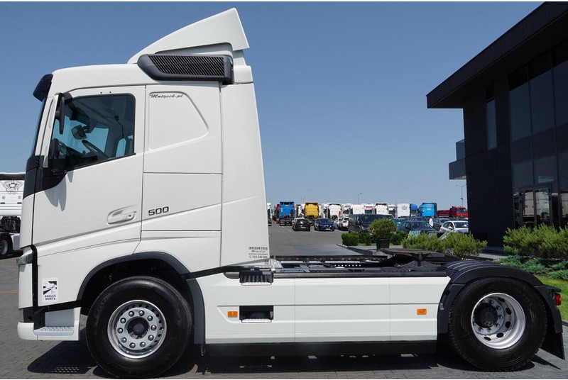 Volvo FH 500 / NISKA KABINA / PO ZŁOTYM KONTRAKCIE SERWISOWYM / OPONY - Tahač: obrázek 5 Volvo FH 500 / NISKA KABINA / PO ZŁOTYM KONTRAKCIE SERWISOWYM / OPONY - Tahač: obrázek 5