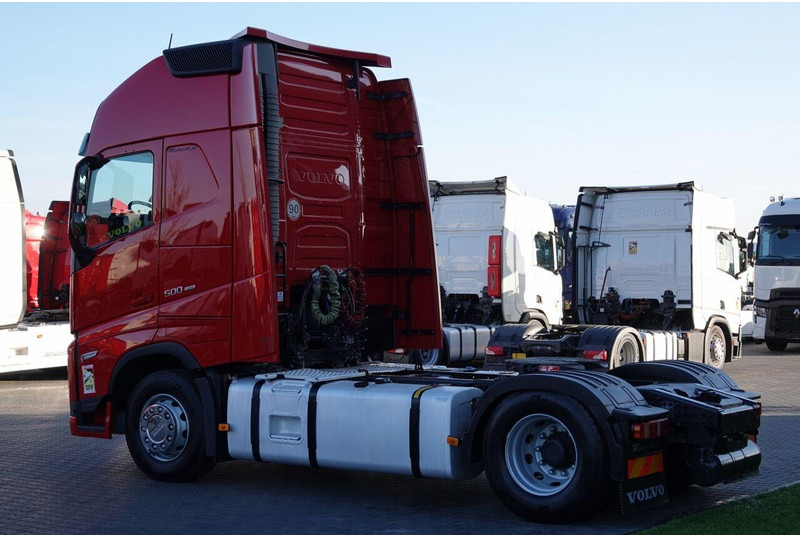 Volvo FH 500 / XXL / I-PARK COOL / I-SAVE / NOWY MODEL / OPONY 100% / - Tahač: obrázek 4 Volvo FH 500 / XXL / I-PARK COOL / I-SAVE / NOWY MODEL / OPONY 100% / - Tahač: obrázek 4