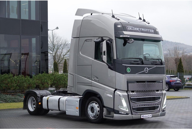 Volvo FH 500 / XXL / I-SAVE / LOWDECK / MEGA / I-PARK COOL / PO ZŁOT - Tahač: obrázek 1 Volvo FH 500 / XXL / I-SAVE / LOWDECK / MEGA / I-PARK COOL / PO ZŁOT - Tahač: obrázek 1