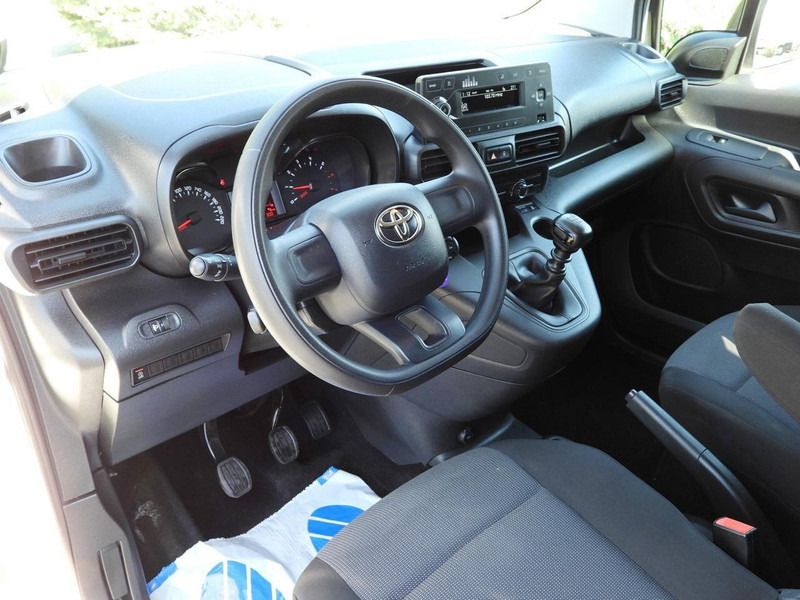 Toyota PROACE CITY FURGON CHŁODNIA -15*C ZASILANIE 230V TEMPOMAT KLIM - Chladící dodávka: obrázek 2 Toyota PROACE CITY FURGON CHŁODNIA -15*C ZASILANIE 230V TEMPOMAT KLIM - Chladící dodávka: obrázek 2