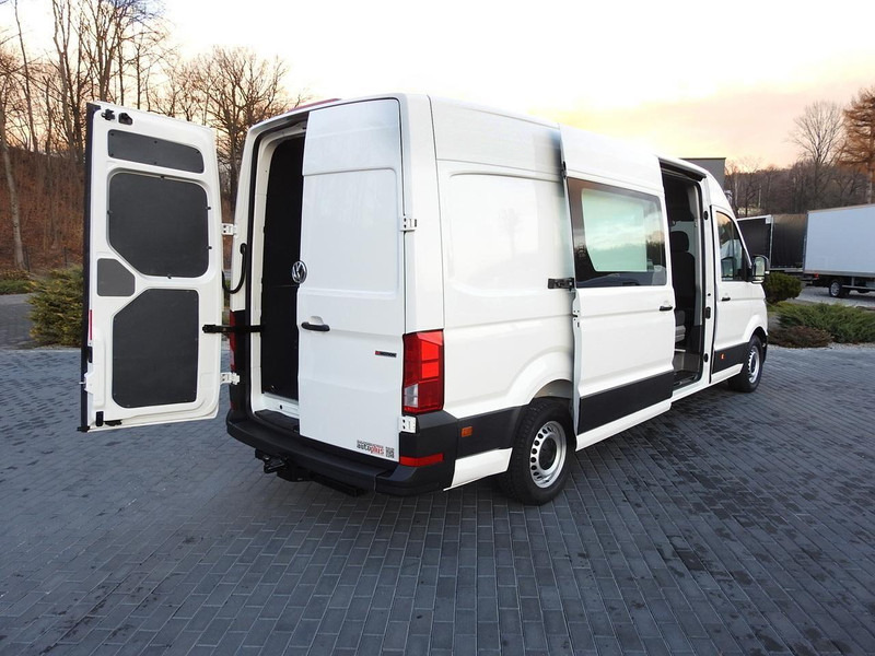 Volkswagen CRAFTER 4X4 4MOTION FURGON BRYGADÓWKA 7 MIEJSC KLIMATYZACJA 1 - Minibus, Mikrobus: obrázek 3 Volkswagen CRAFTER 4X4 4MOTION FURGON BRYGADÓWKA 7 MIEJSC KLIMATYZACJA 1 - Minibus, Mikrobus: obrázek 3