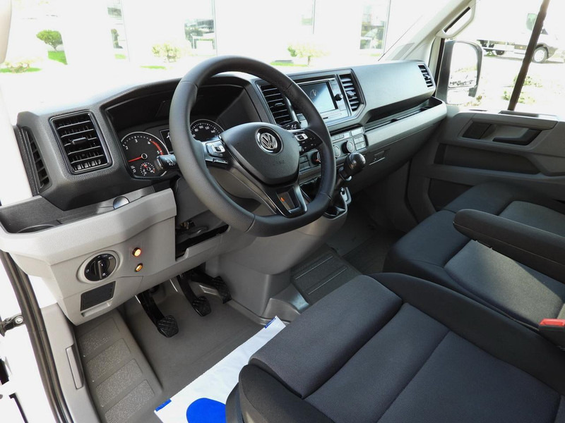 Volkswagen CRAFTER PLANDEKA WINDA 8 PALET TEMPOMAT LEDY BLIŹNIACZE KOŁA KLI - Plachtová dodávka: obrázek 2 Volkswagen CRAFTER PLANDEKA WINDA 8 PALET TEMPOMAT LEDY BLIŹNIACZE KOŁA KLI - Plachtová dodávka: obrázek 2