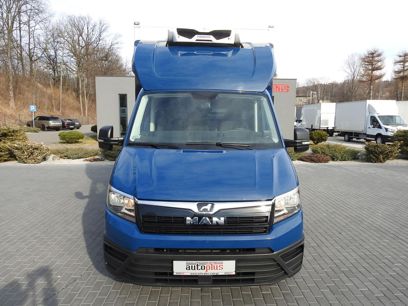 Volkswagen Crafter REGRIGERATOR BOX -5*C 8 PALLETS HEATING FUNCTION - Chladící dodávka: obrázek 5 Volkswagen Crafter REGRIGERATOR BOX -5*C 8 PALLETS HEATING FUNCTION - Chladící dodávka: obrázek 5