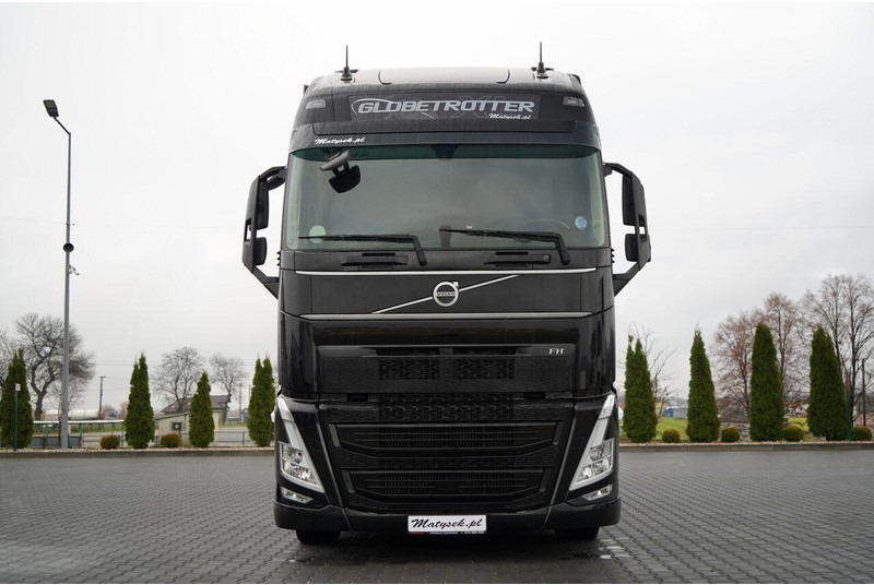 Volvo FH 460 / 6x2 / FIRANKA- 7,7 m / DACH PODNOSZONY / I-SAVE / KLIM - Plachtový nákladní auto: obrázek 2 Volvo FH 460 / 6x2 / FIRANKA- 7,7 m / DACH PODNOSZONY / I-SAVE / KLIM - Plachtový nákladní auto: obrázek 2