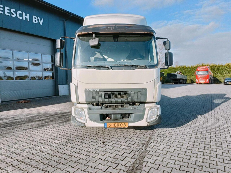 Volvo FL210 - Platform truck - Nákladní automobil valníkový/ Plošinový: obrázek 4 Volvo FL210 - Platform truck - Nákladní automobil valníkový/ Plošinový: obrázek 4