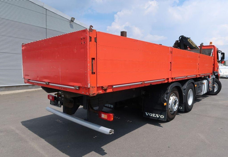 Volvo FM 330 6x2 - Nákladní automobil valníkový/ Plošinový, Auto s hydraulickou rukou: obrázek 5 Volvo FM 330 6x2 - Nákladní automobil valníkový/ Plošinový, Auto s hydraulickou rukou: obrázek 5