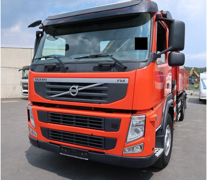 Volvo FM 330 6x2 - Nákladní automobil valníkový/ Plošinový, Auto s hydraulickou rukou: obrázek 3 Volvo FM 330 6x2 - Nákladní automobil valníkový/ Plošinový, Auto s hydraulickou rukou: obrázek 3