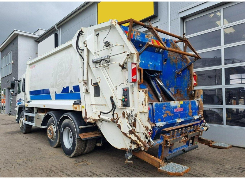 Volvo FM 330 - Garbage truck - Vůz na odvoz odpadků: obrázek 4 Volvo FM 330 - Garbage truck - Vůz na odvoz odpadků: obrázek 4