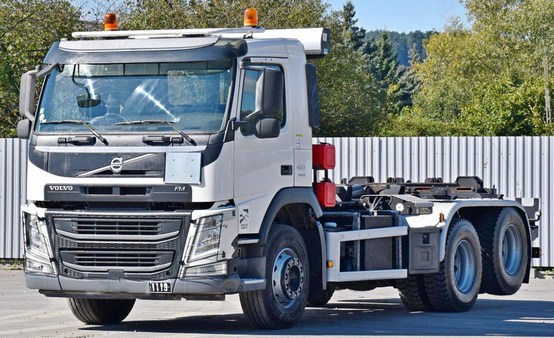Volvo FM 410 * Abrollkipper * TOPZUSTAND / 6x4 - Hákový nosič kontejnerů: obrázek 4 Volvo FM 410 * Abrollkipper * TOPZUSTAND / 6x4 - Hákový nosič kontejnerů: obrázek 4